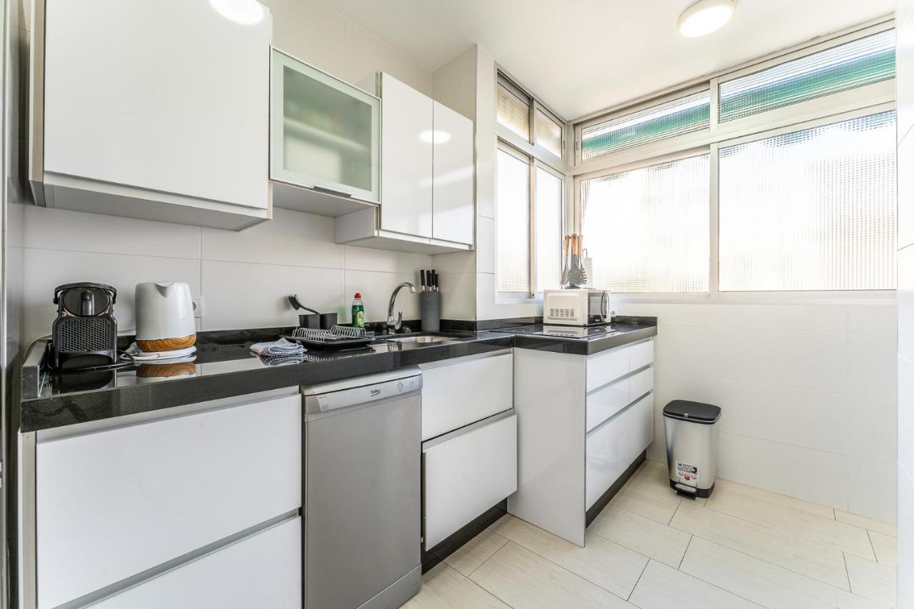 Sea View 2 Bedroom Apartment 2 Min Away From The Beach Торремолінос Екстер'єр фото