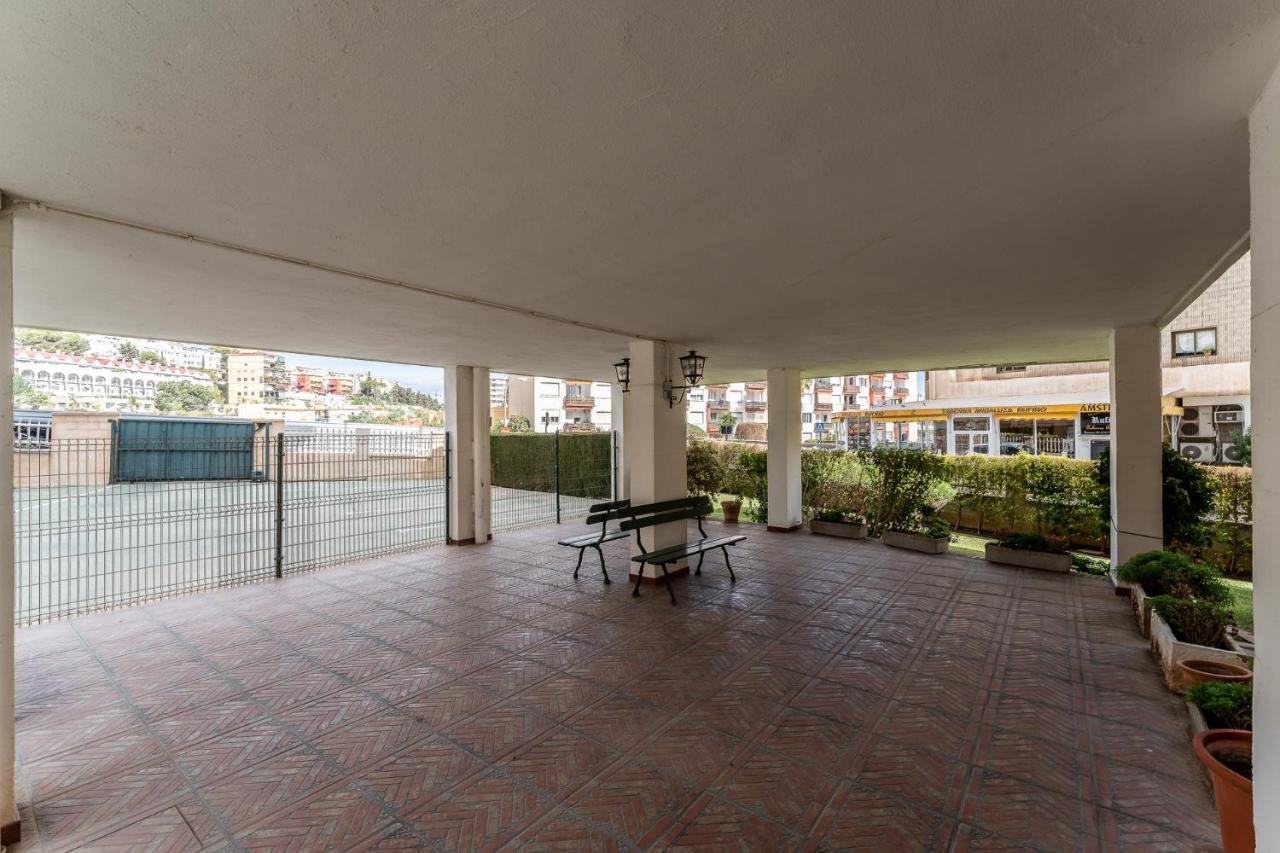 Sea View 2 Bedroom Apartment 2 Min Away From The Beach Торремолінос Екстер'єр фото